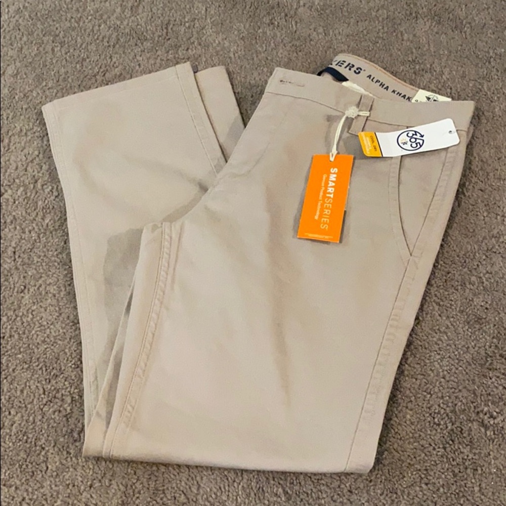 NWT Dockers Khakis